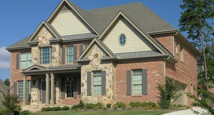 13 of the Best Brick House Siding Colors